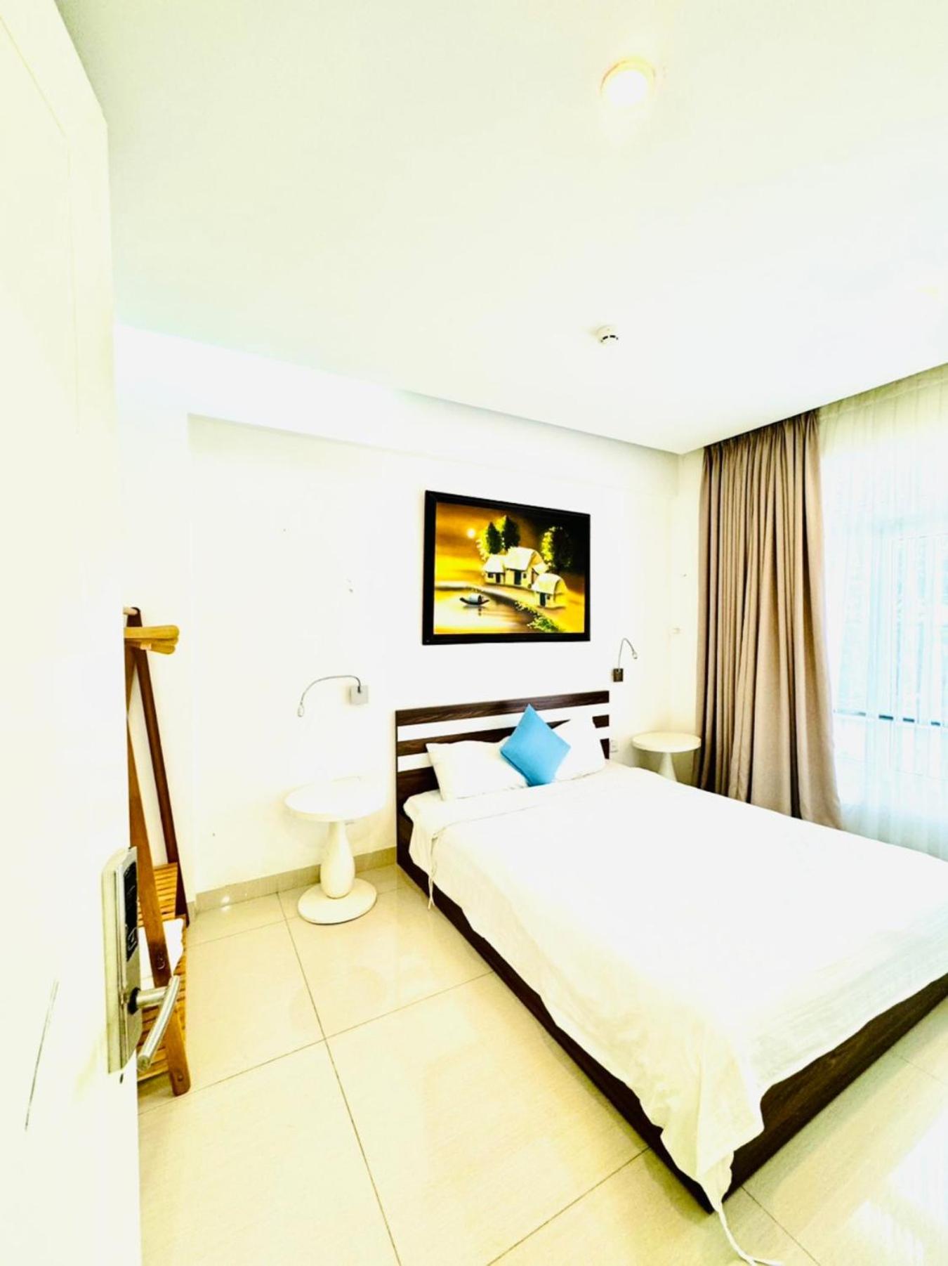 Palmier Hotel - Art House Дананг Екстер'єр фото